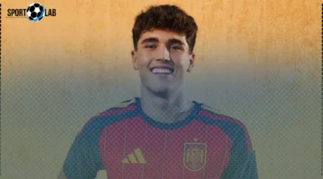 منتخب إسبانيا يطرح قميصه الجديد استعدادًا لكأس العالم